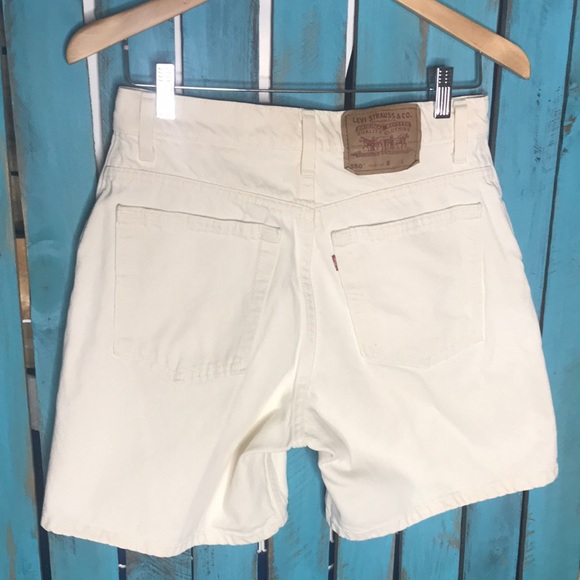 Levi's Pants - Vintage 90s Levi’s white 550 high waisted jean shorts size 11